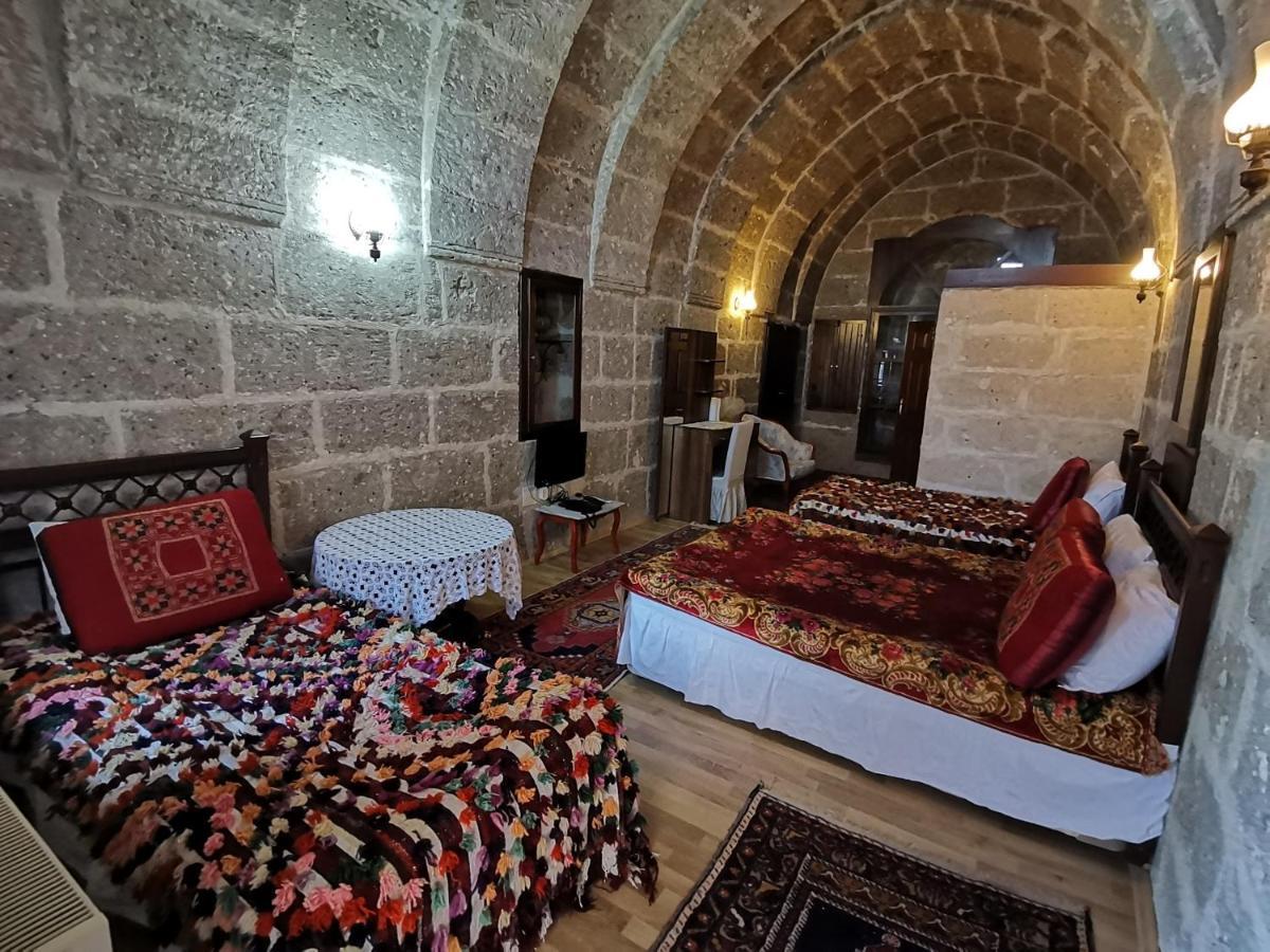 Osmanoglu Hotel Guzelyurt Kültér fotó