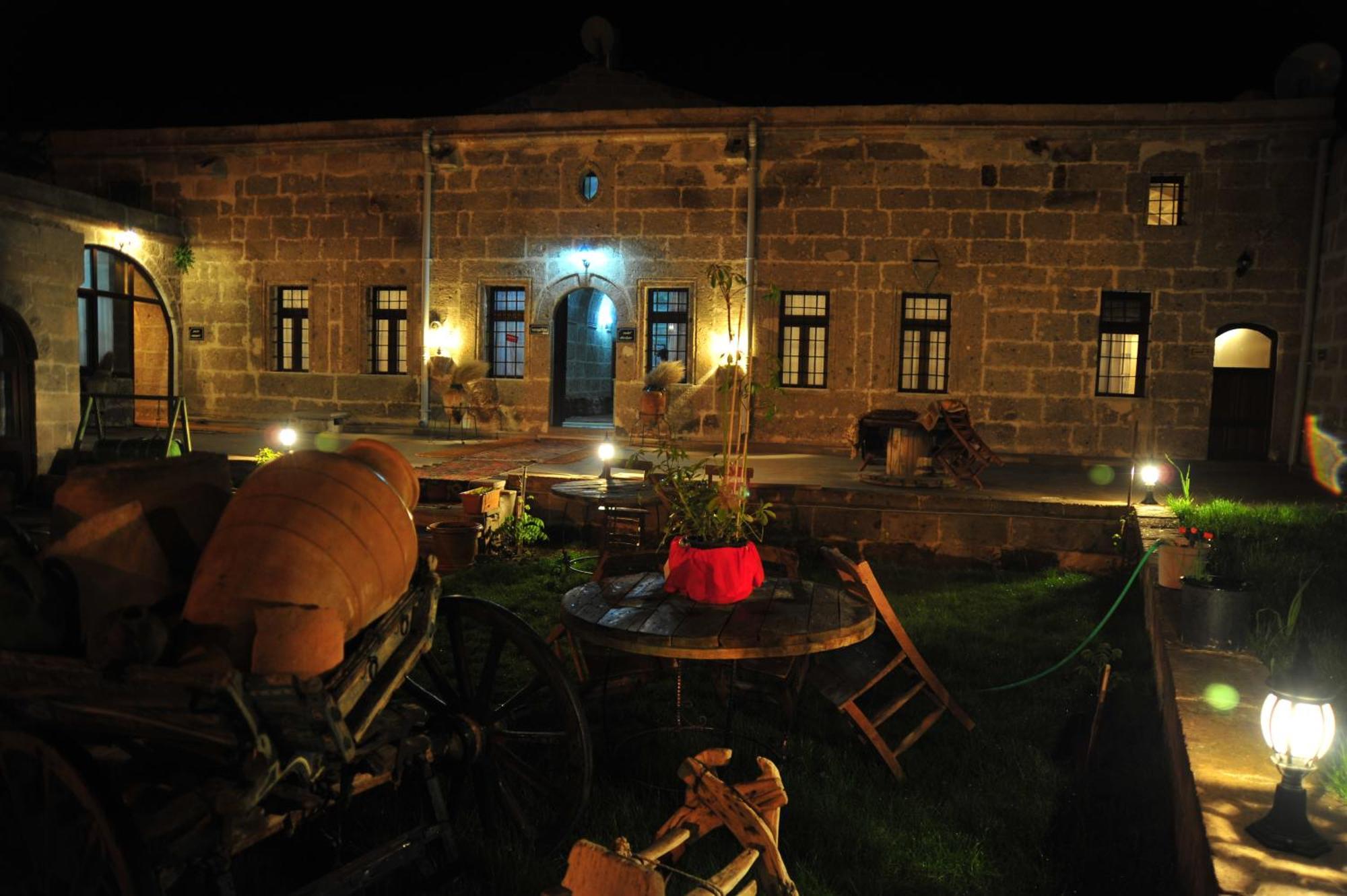 Osmanoglu Hotel Guzelyurt Kültér fotó